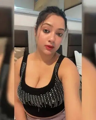 Call Girls Service Kunkavav Vadia